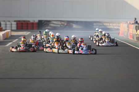 Junior Class Race Start - X30 Challenge UAE 2017/2018 Round 1 - Dubai Kartdrome