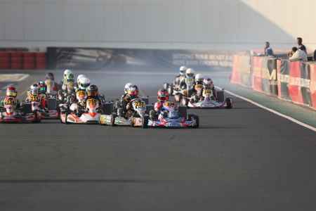 Junior Class Race Start - X30 Challenge UAE 2017/2018 Round 1 - Dubai Kartdrome